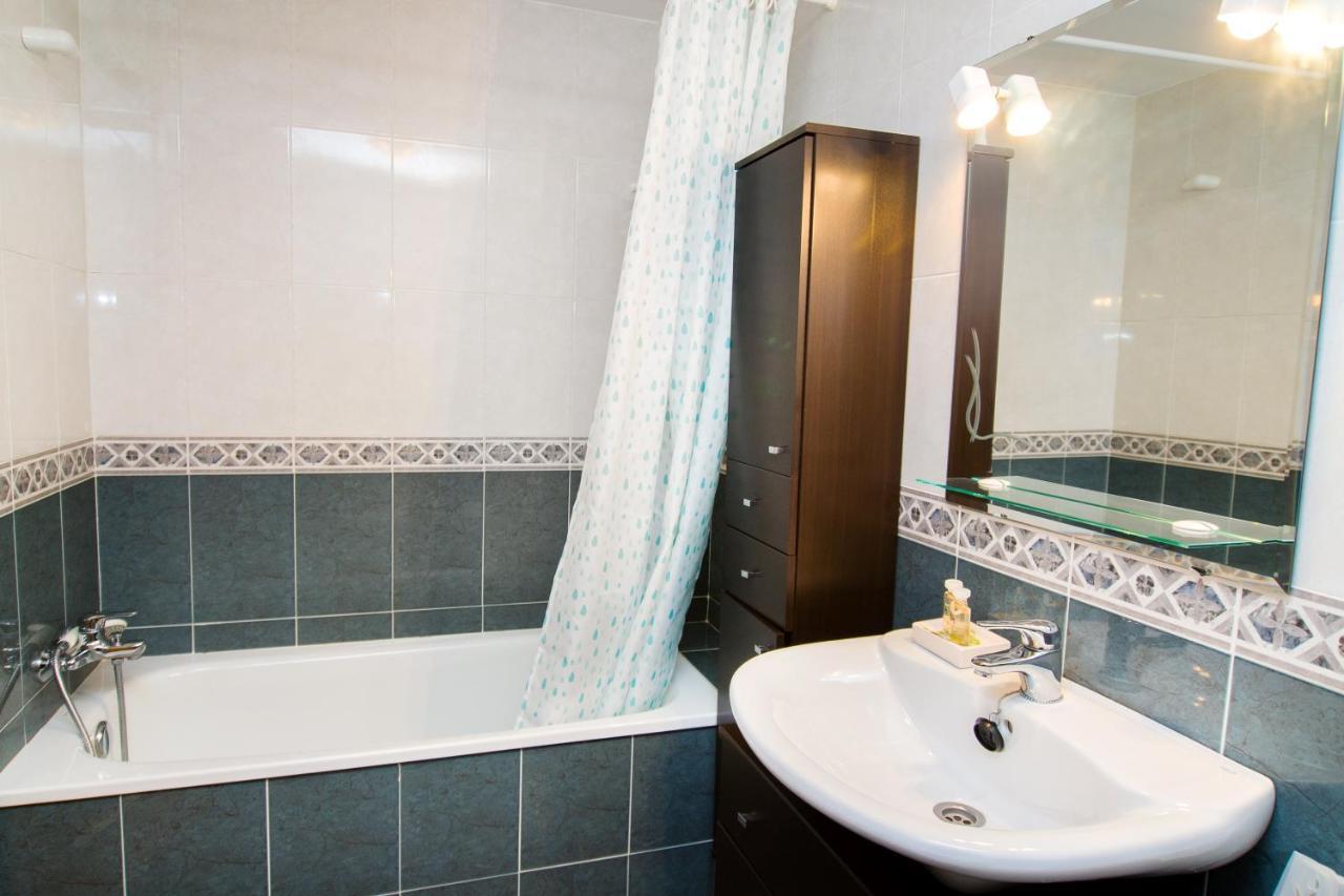 Apartamento De 4 Dormitorios A Tan Solo 2,5 Km De La Playa San Juan サン・ホアン・デ・アリカンテ エクステリア 写真